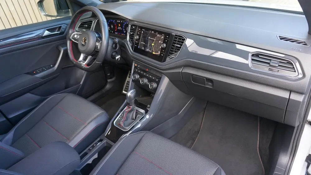 Volkswagen T-Roc 1.5 150pk TSI Sport Pano Virtual Stoelverw uit 2020, foto 12