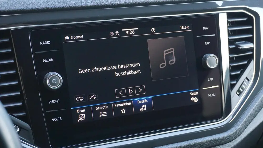 Volkswagen T-Roc 1.5 150pk TSI Sport Pano Virtual Stoelverw uit 2020, foto 15