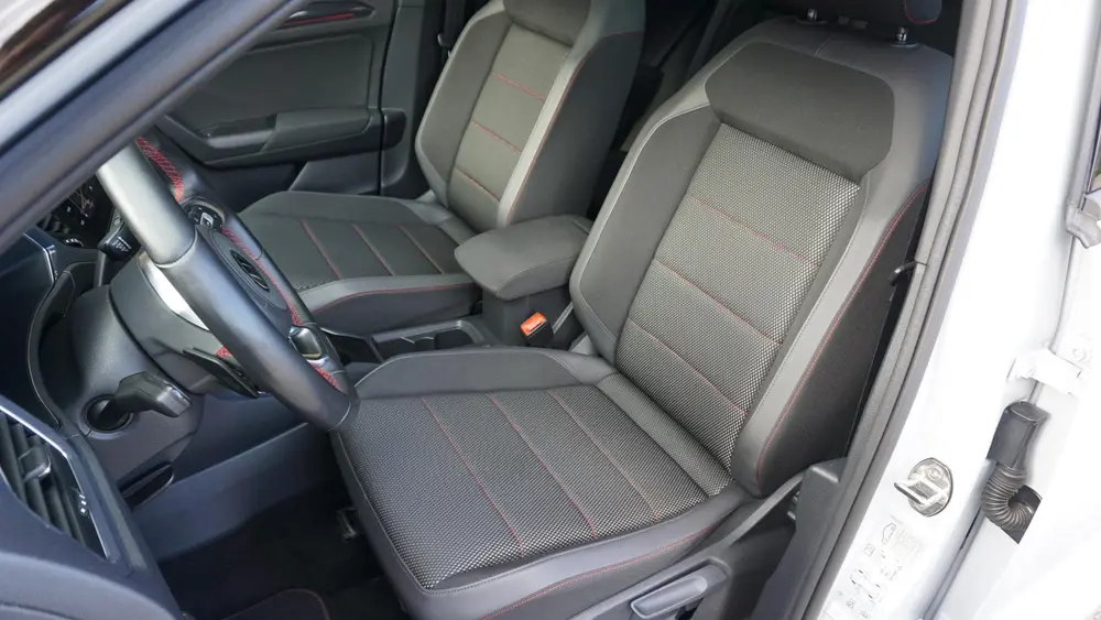 Volkswagen T-Roc 1.5 150pk TSI Sport Pano Virtual Stoelverw uit 2020, foto 8