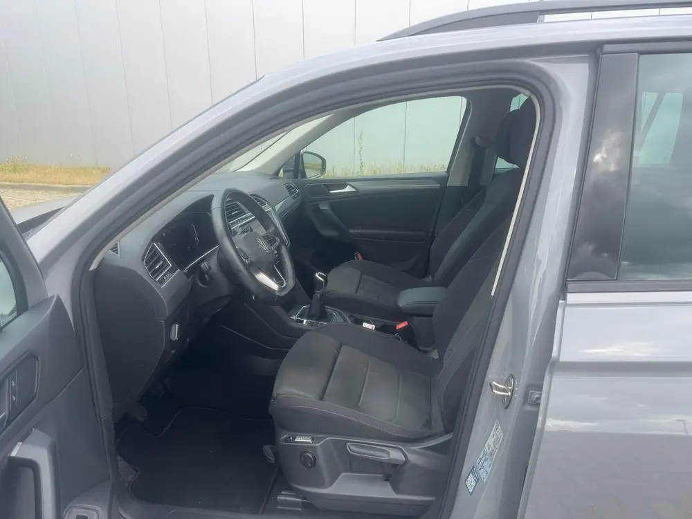 Volkswagen Tiguan 1.5 TSI Life , Achteruitrijcamera, Stoel e uit 2021, foto 3