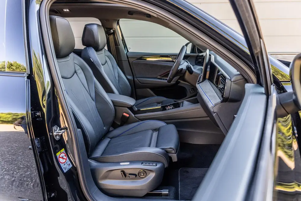 Volkswagen Tiguan 1.5 eHybrid 204pk R-Line Edition | Panoram uit 2026, foto 19