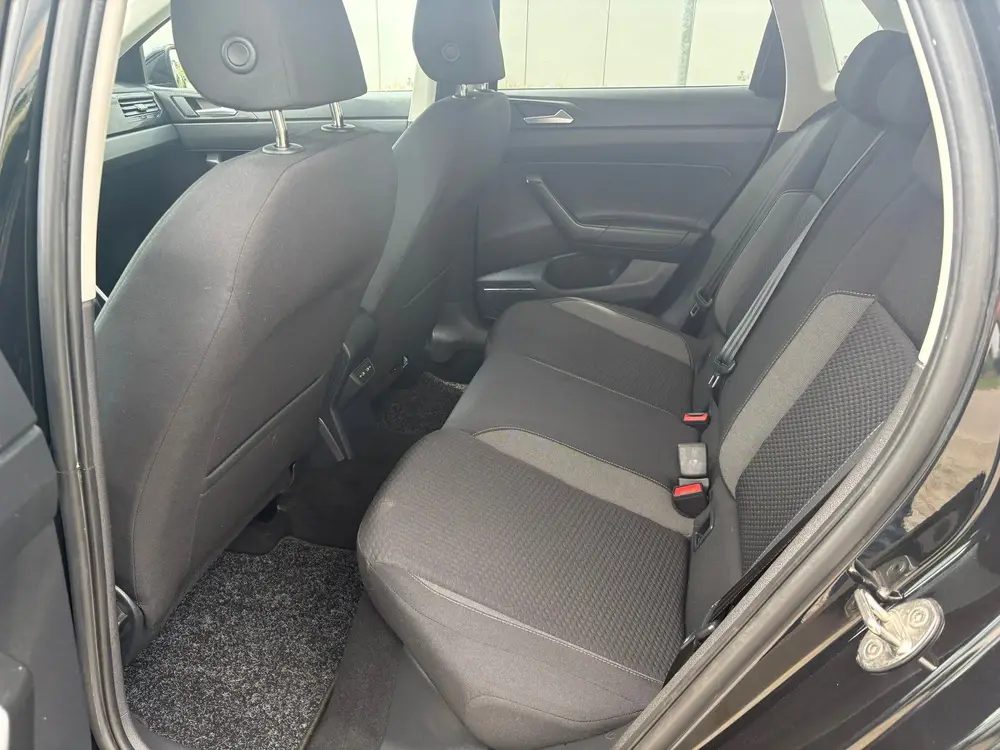 Volkswagen Polo 1.0 TSI Life, Cruise control adaptief , Navi uit 2022, foto 7