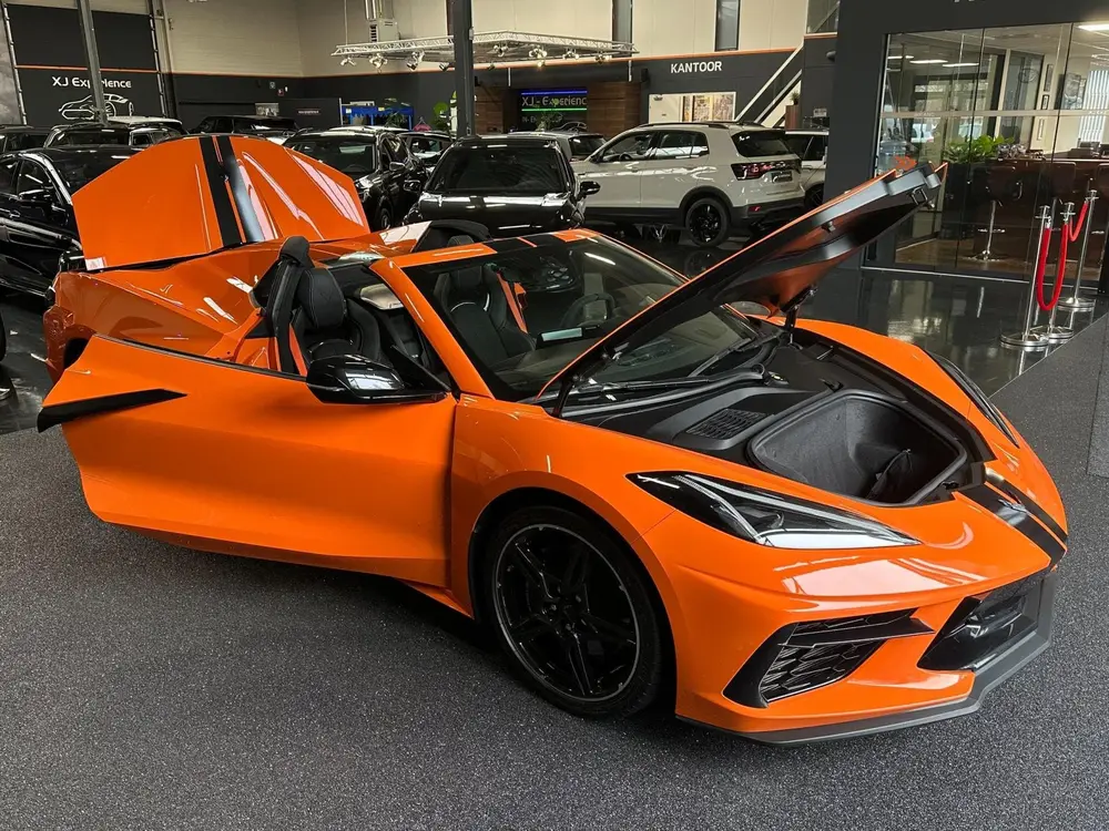 Chevrolet Corvette C8 Stingray Cabrio 3LT 70th Anniversary C uit 2023, foto 17