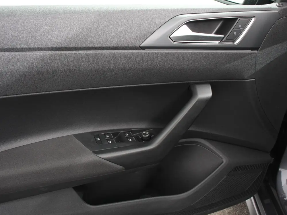 Volkswagen Polo 1.0 TSI 70kW DSG R-Line Design Pack DEMO ! i uit 2025, foto 14