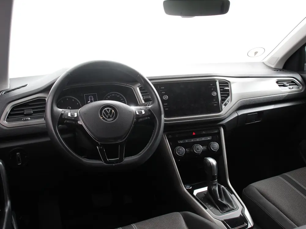 Volkswagen T-Roc 1.5 TSI 150pk DSG Style Team Climate Contro uit 2021, foto 2