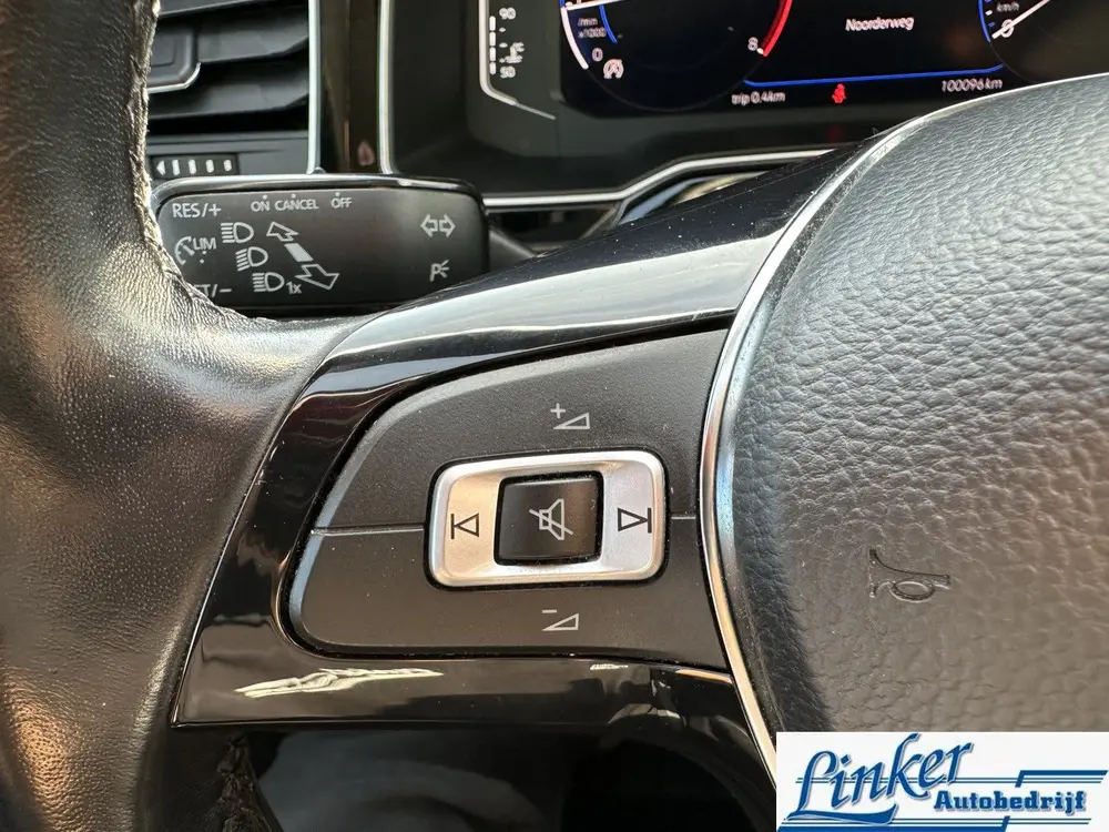 Volkswagen Polo 1.0 TSI Highline - VIRTUAL | LM VELGEN |PDC uit 2021, foto 16