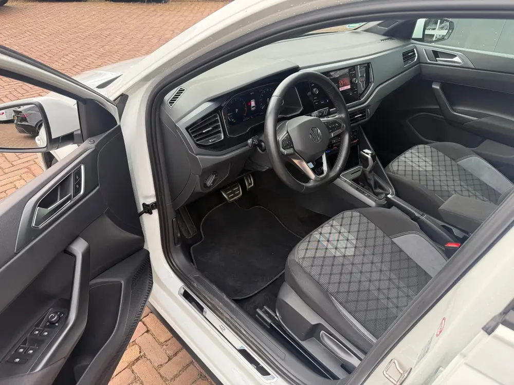 Volkswagen Polo 1.0 TSI R-Line Automaat | Matrix LED | ACC | uit 2023, foto 11
