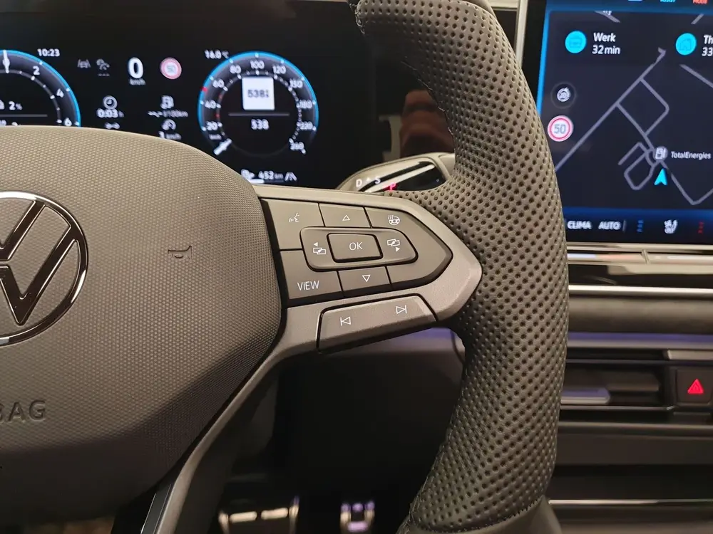 Volkswagen Tiguan 1.5 eHybrid 272pk DSG/AUT R-Line Wegklapba uit 2026, foto 13