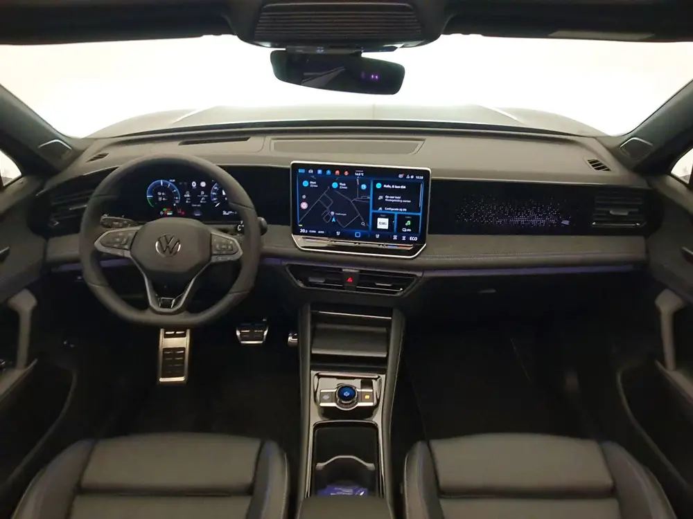 Volkswagen Tiguan 1.5 eHybrid 272pk DSG/AUT R-Line Wegklapba uit 2026, foto 4
