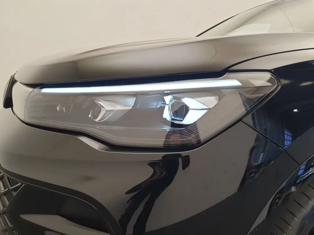 Volkswagen Tiguan 1.5 eHybrid 272pk DSG/AUT R-Line Wegklapba uit 2026, foto 9