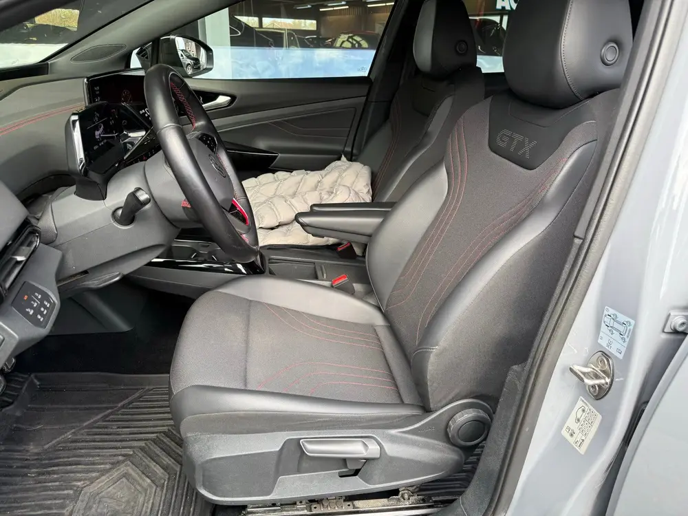 Volkswagen ID.5 GTX 299pk 4MOTION model 2024 uit 2023, foto 7