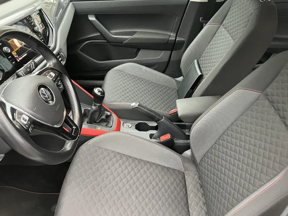 Volkswagen Polo 1.0 MPI Comfortline Navi Carplay PDC LM uit 2019, foto 12