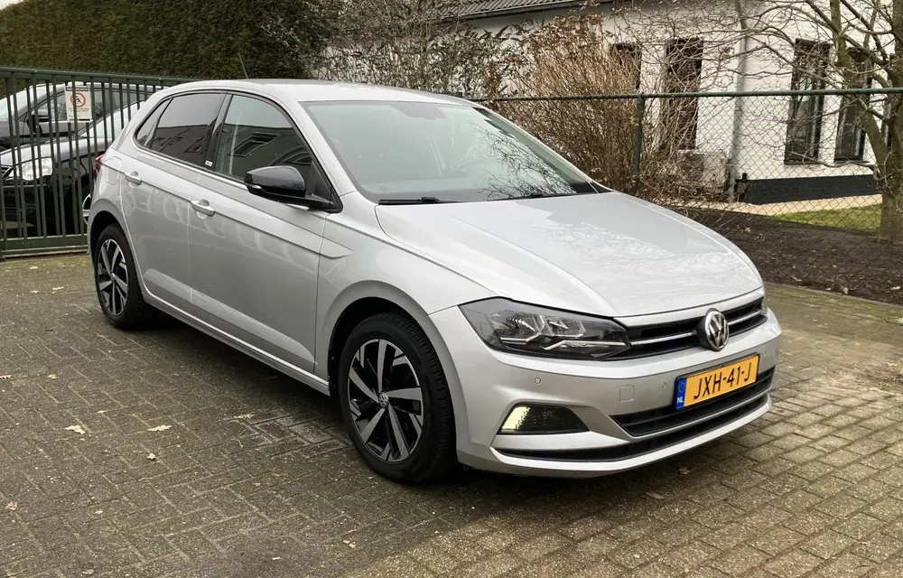 Volkswagen Polo 1.0 MPI Comfortline Navi Carplay PDC LM uit 2019, foto 3