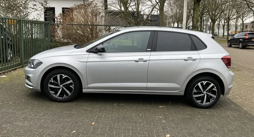 Volkswagen Polo 1.0 MPI Comfortline Navi Carplay PDC LM uit 2019, foto 5