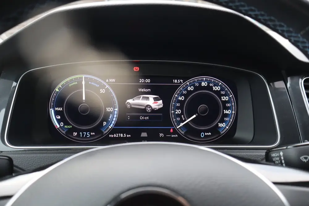 Volkswagen E-Golf E-DITION DIGI DASH CAMERA uit 2020, foto 16