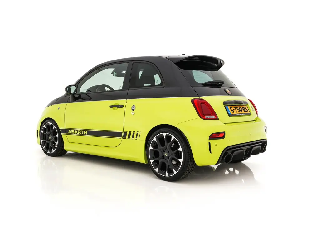 Abarth 695 1.4 T-Jet Competizione 70th Anniversary ( One of uit 2019, foto 4
