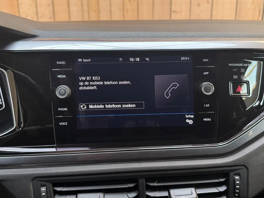Volkswagen Polo 1.0 TSI Highline R-line Apple CarPlay/Androi uit 2019, foto 18