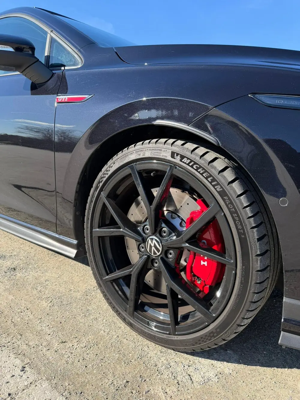 Volkswagen Golf 2.0 TSI GTI Clubsport 301 PK uit 2022, foto 9