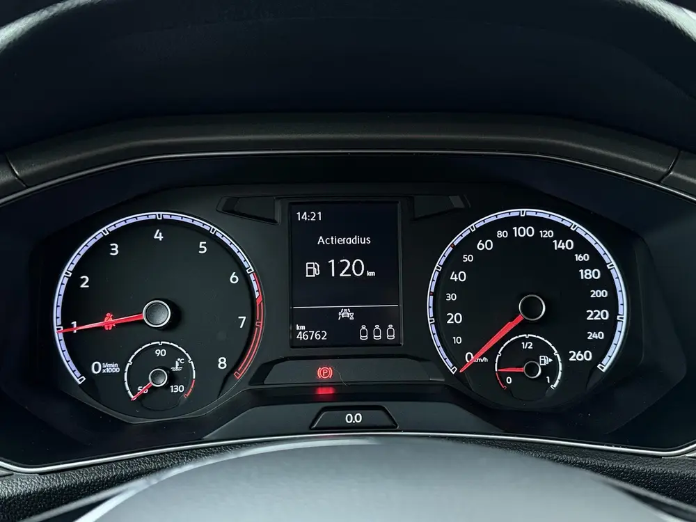 Volkswagen T-Roc 1.0 TSI Style | 110 PK | Adaptive Cruise Co uit 2021, foto 11