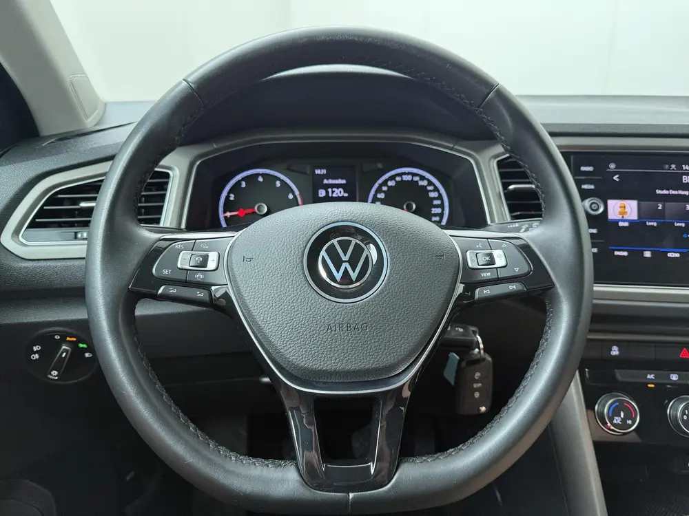 Volkswagen T-Roc 1.0 TSI Style | 110 PK | Adaptive Cruise Co uit 2021, foto 9