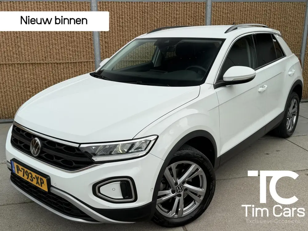 Volkswagen T-Roc 1.0 TSI Life 75 Edition Achteruitrijcamera uit 2022