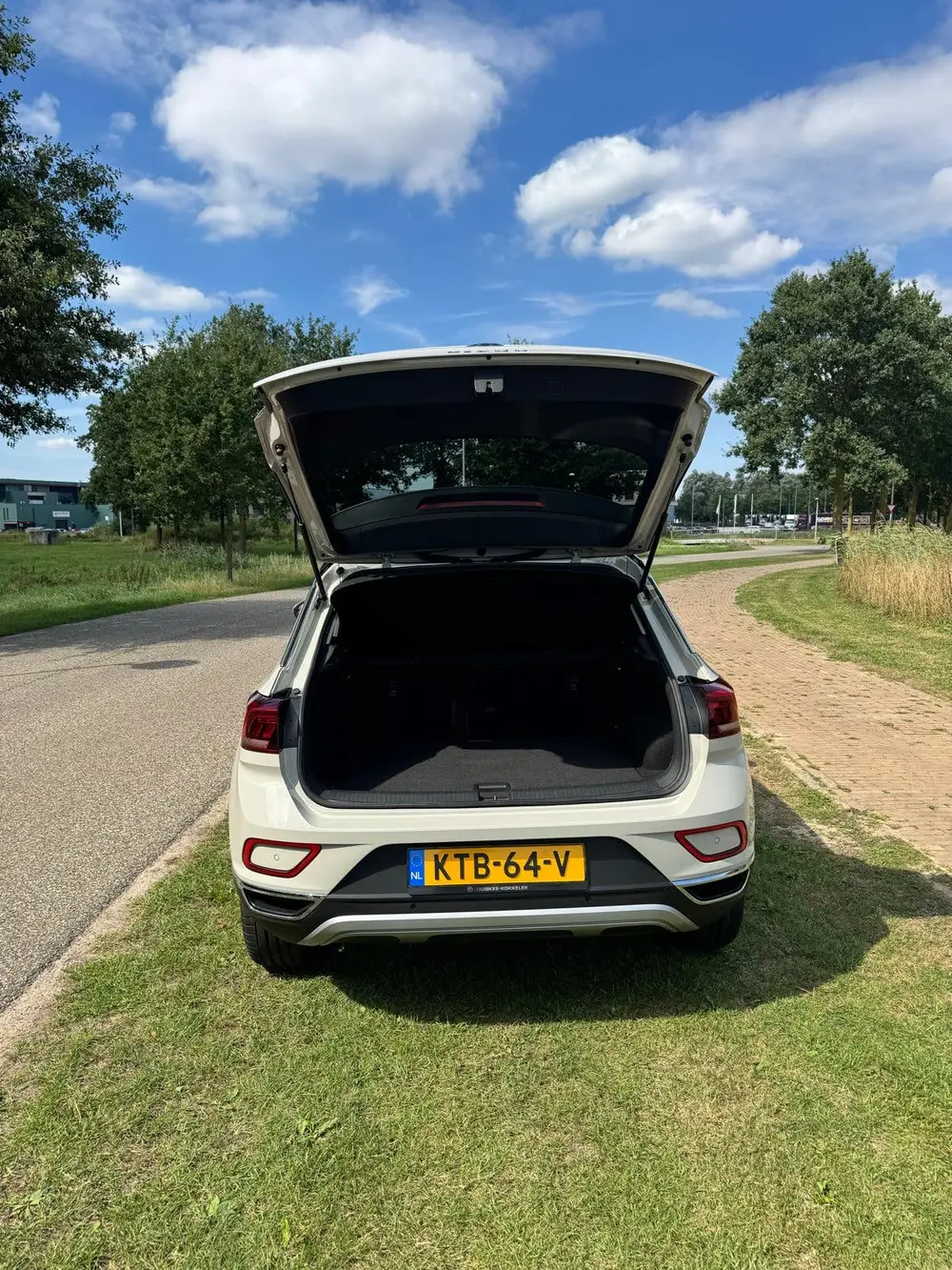 Volkswagen T-Roc Volkwagen T Roc 1,5 TSI (met trekhaak) uit 2024, foto 11
