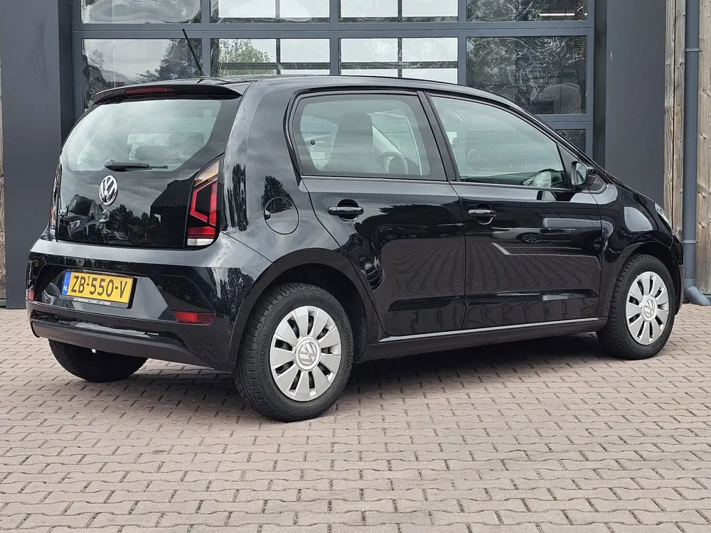 Volkswagen Up! 1.0 BMT move up! | Climatic | Executive | DAB uit 2019, foto 2