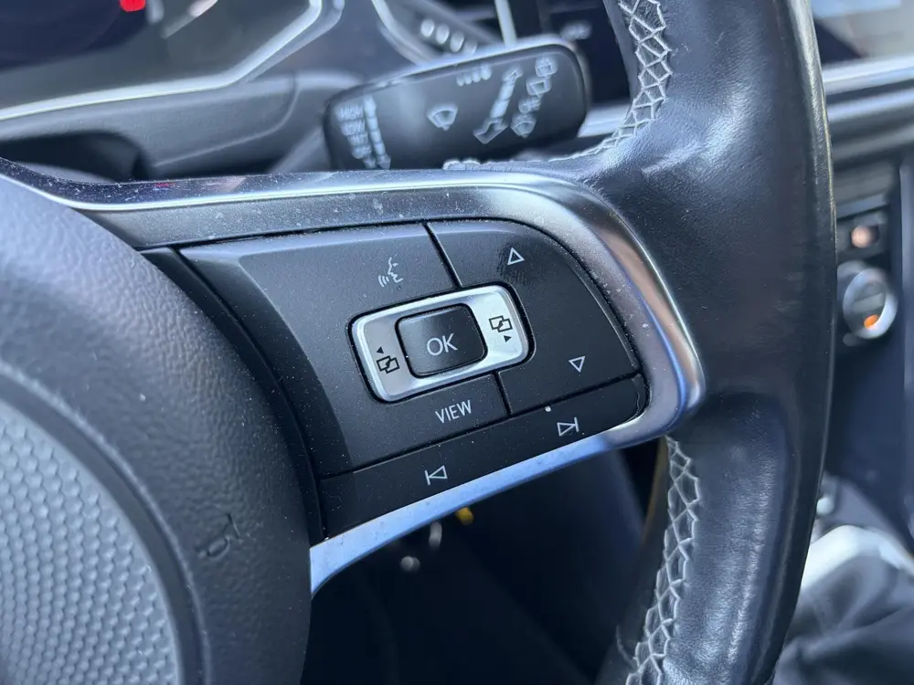 Volkswagen T-Roc 1.5 TSI Sport | NAVIGATIE | ADAPTIVE CRUISE uit 2019, foto 13
