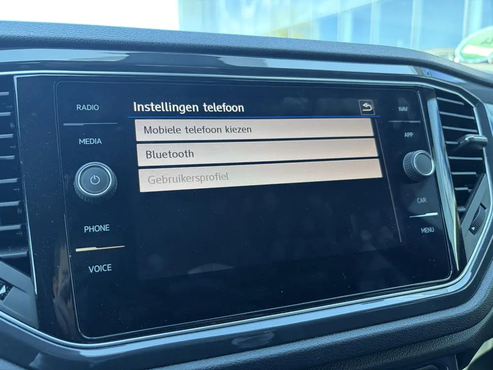 Volkswagen T-Roc 1.5 TSI Sport | NAVIGATIE | ADAPTIVE CRUISE uit 2019, foto 16