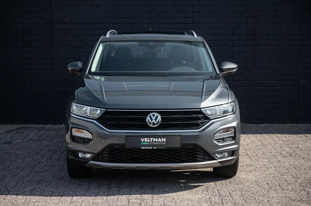 Volkswagen T-Roc 1.5 TSI Sport PANO AUTOMAAT ACC LED NAVI uit 2020, foto 6