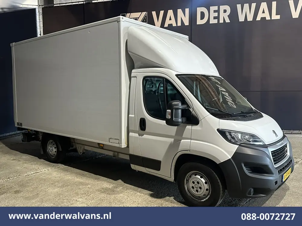 Peugeot Boxer 2.2 BlueHDi 141pk Bakwagen 428cm Lang Laadklep uit 2022, foto 7
