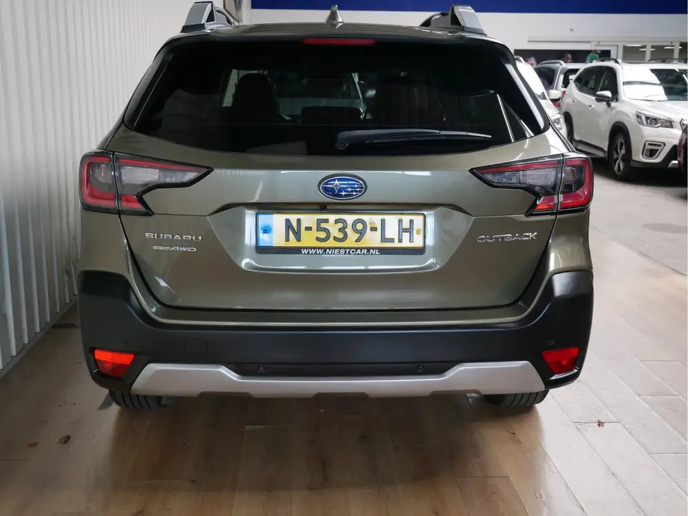 Subaru Outback 2.5i Premium (bj 2021, automaat) uit 2021, foto 16