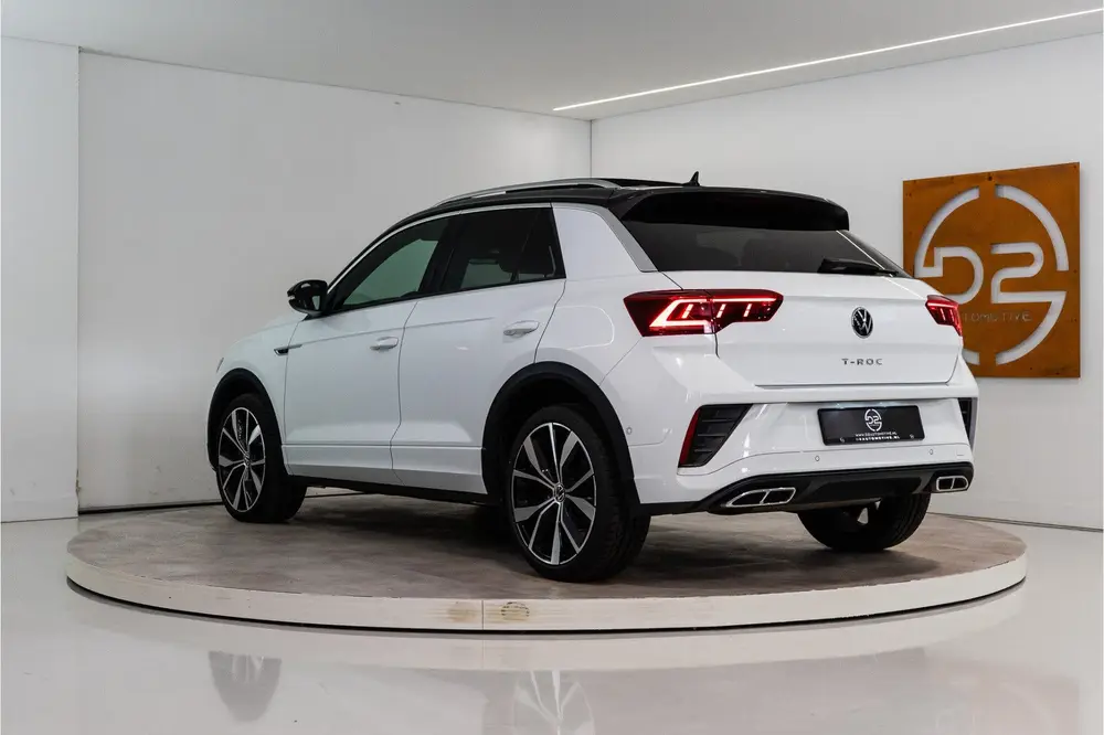 Volkswagen T-Roc 1.5 TSI 2x R-Line 150PK | Pano | Camera | I uit 2022, foto 3