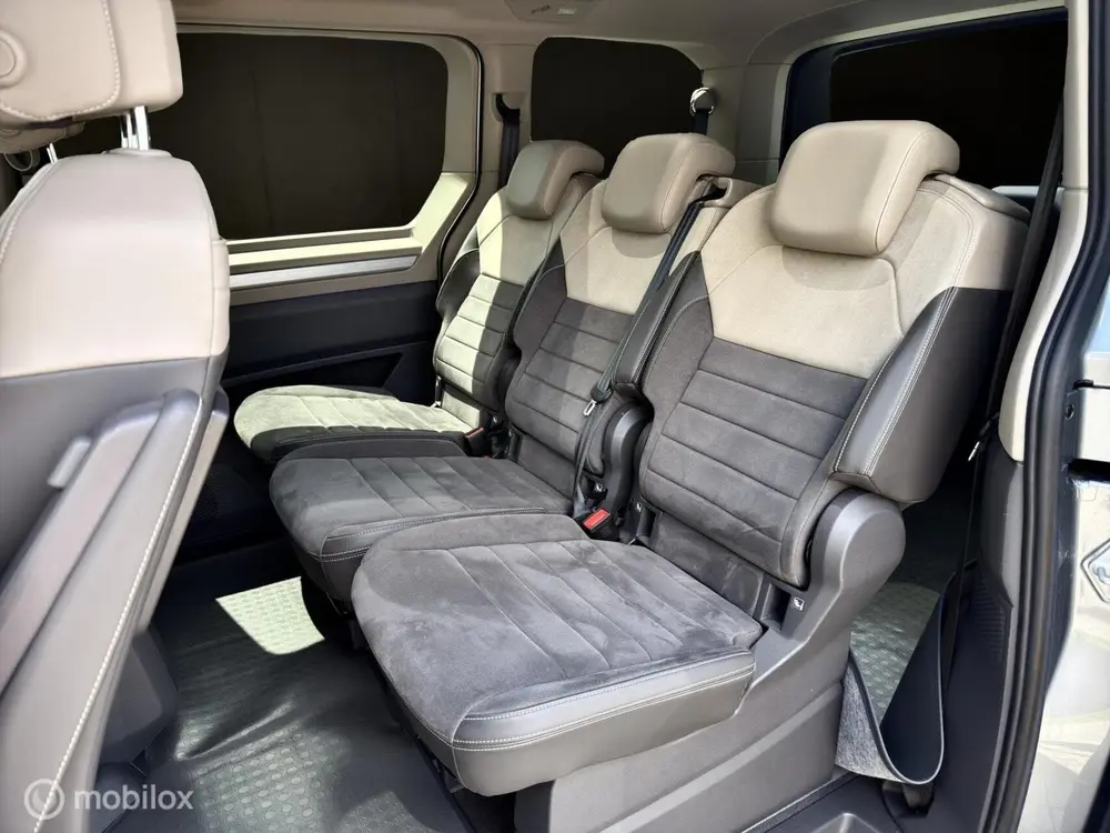 Volkswagen MULTIVAN 2.0 Benzine |Pano|Massage|VOL! uit 2022, foto 12