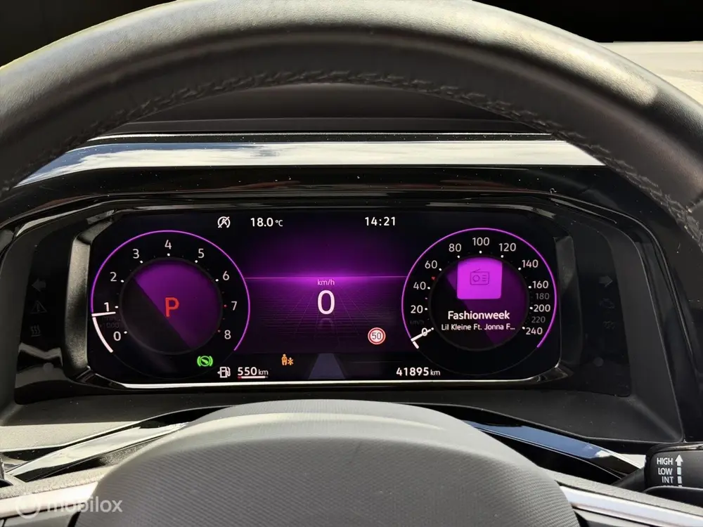 Volkswagen MULTIVAN 2.0 Benzine |Pano|Massage|VOL! uit 2022, foto 16