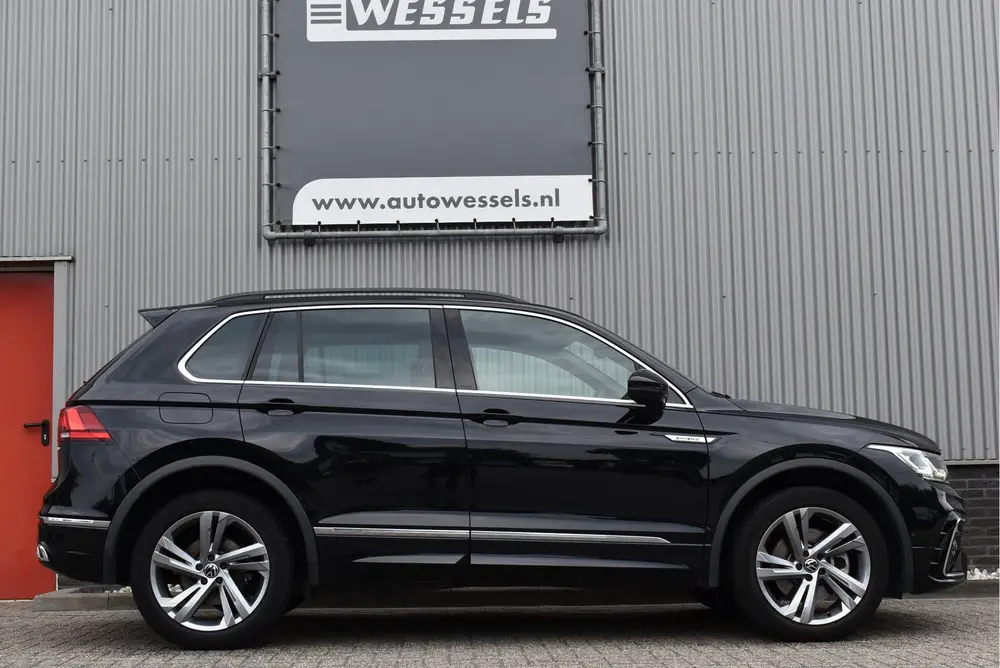 Volkswagen Tiguan 1.4 TSI eHybrid R-Line Business+ Virtual c uit 2023, foto 6