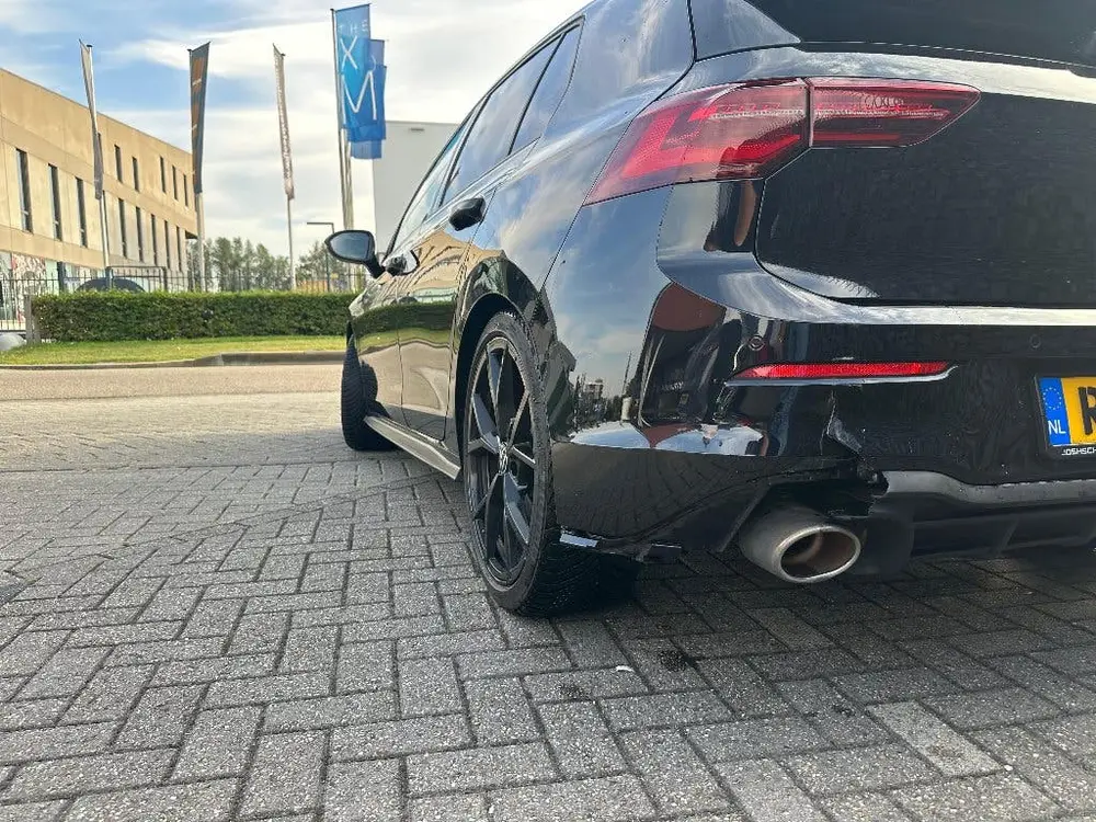 Volkswagen Golf 2.0 TSI OPF 221KW Dsg7 2021 Zwart uit 2021, foto 4