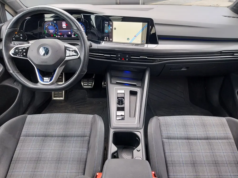 Volkswagen Golf 1.4 eHybrid GTE VIRTUAL COCKPIT ADAPT CRUISE uit 2021, foto 5