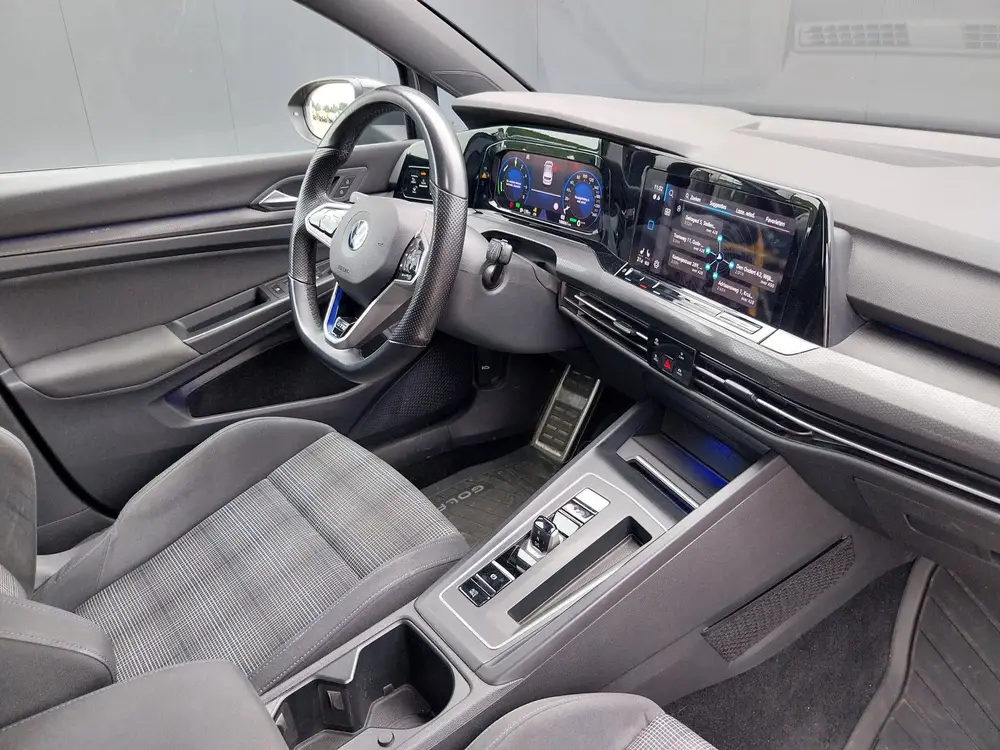 Volkswagen Golf 1.4 eHybrid GTE VIRTUAL COCKPIT ADAPT CRUISE uit 2021, foto 8