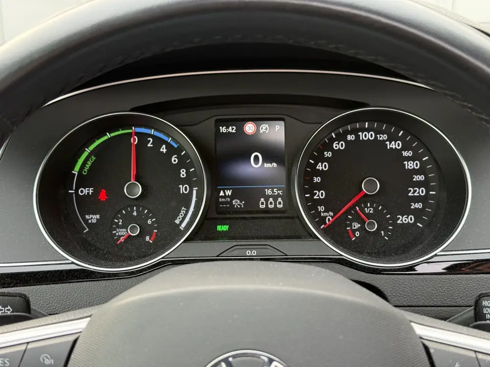 Volkswagen Passat Variant 1.4 TSI PHEV GTE | Camera | Pano | uit 2021, foto 12