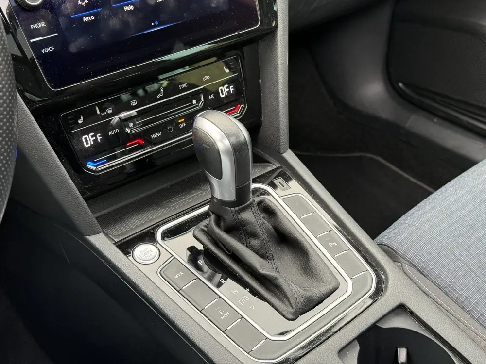 Volkswagen Passat Variant 1.4 TSI PHEV GTE | Camera | Pano | uit 2021, foto 16