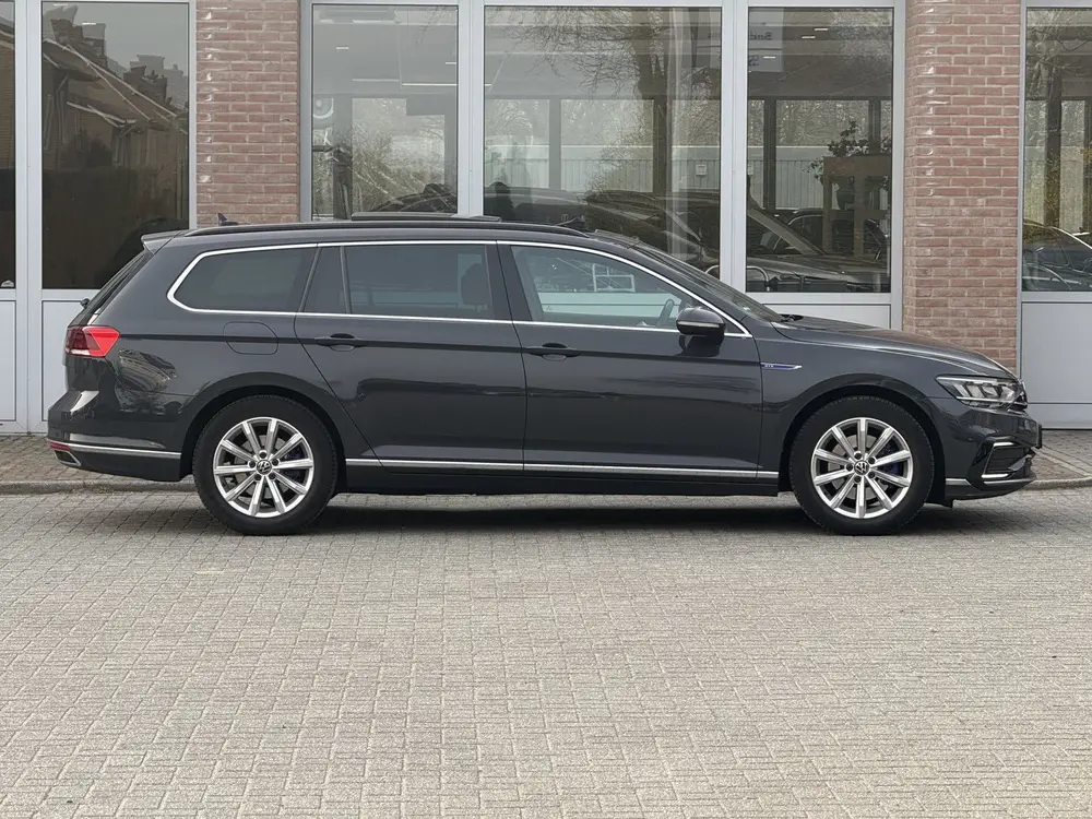 Volkswagen Passat Variant 1.4 TSI PHEV GTE | Camera | Pano | uit 2021, foto 6