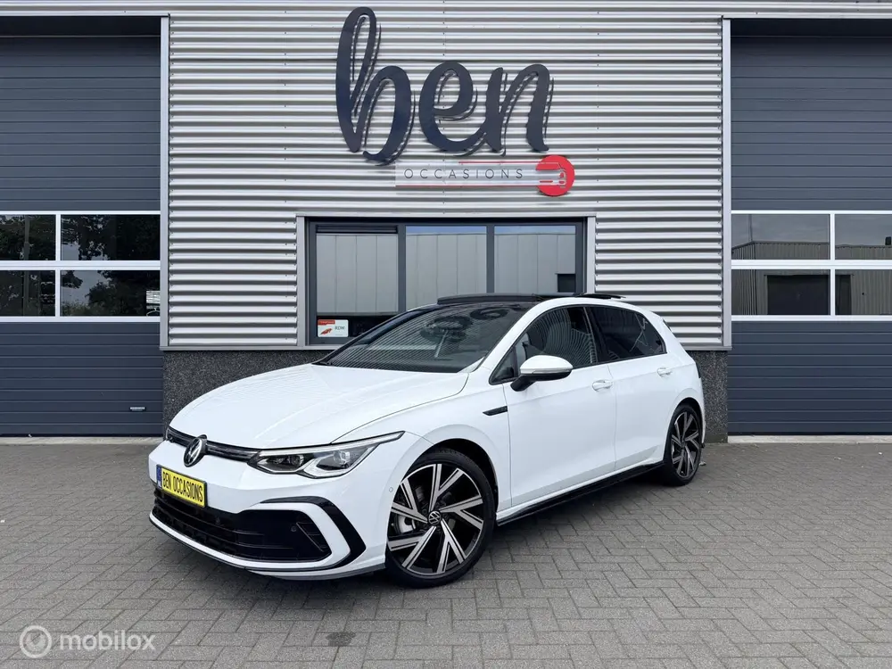 Volkswagen Golf 1.5 eTSI R-Line 1e Eig NIEUWSTAAT! uit 2021