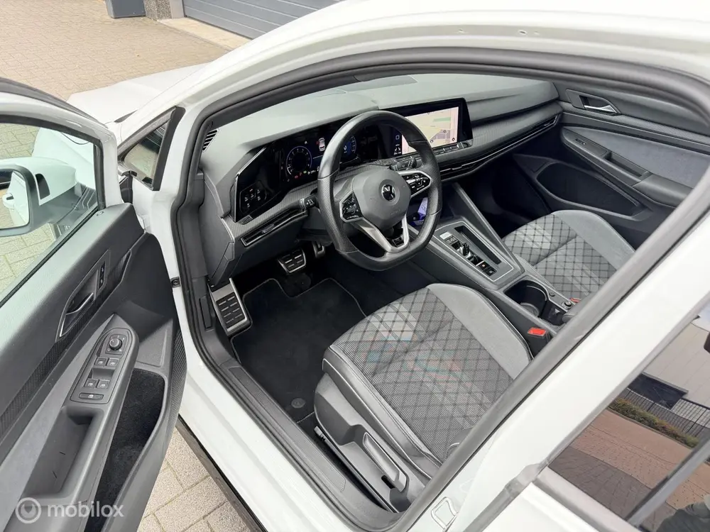 Volkswagen Golf 1.5 eTSI R-Line 1e Eig NIEUWSTAAT! uit 2021, foto 13