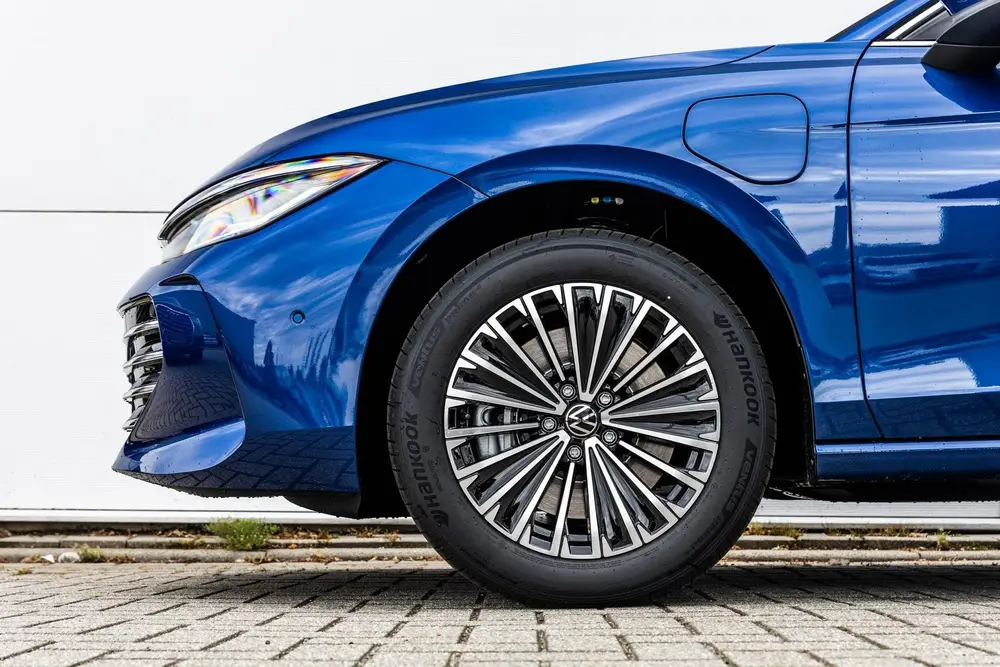 Volkswagen Passat Variant 1.5 eHybrid 204pk Elegance Busines uit 2026, foto 13