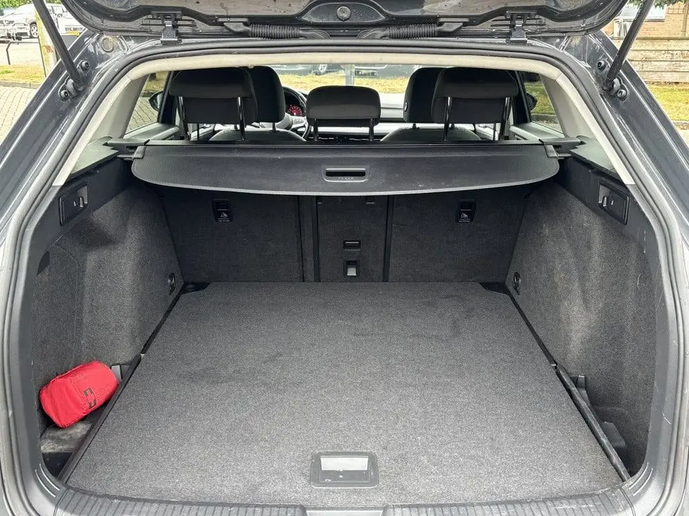 Volkswagen Golf Variant 1.5 TSI Life Grijs Xenon Alcantara 2 uit 2021, foto 9