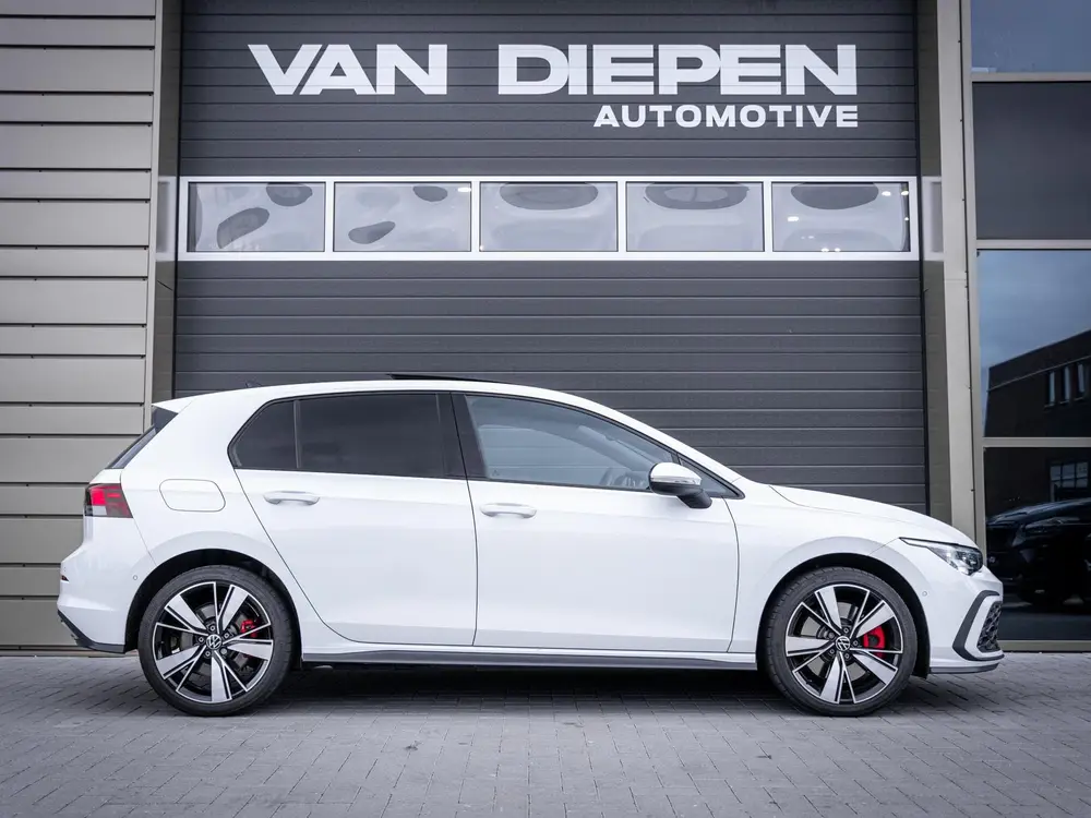 Volkswagen Golf 8 1.4 eHybrid GTE - Pano l Camera l Carplay uit 2021, foto 5