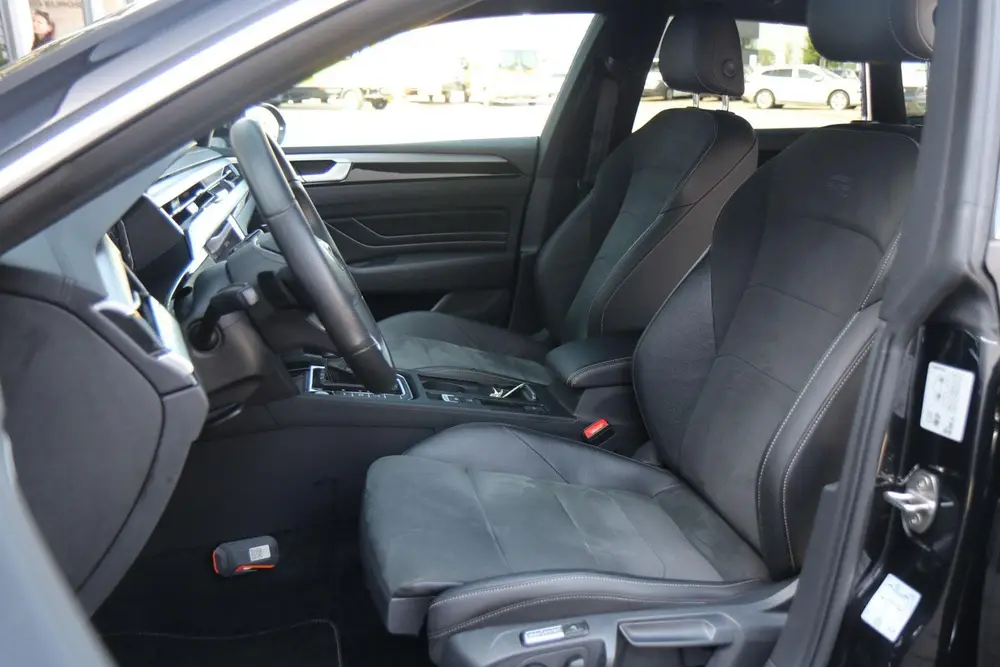 Volkswagen Arteon Shooting Brake 1.4 TSI eHybrid 218pk R-Lin uit 2022, foto 4