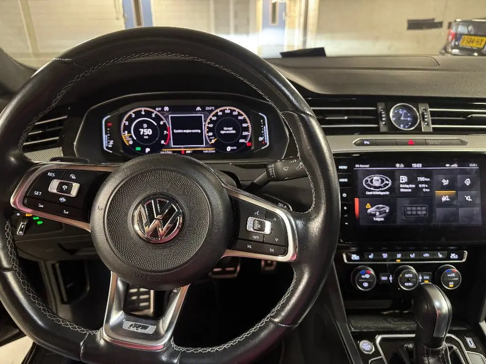 Volkswagen Arteon 2.0 TSI 190pk 7-DSG 2020 Grijs uit 2020, foto 8