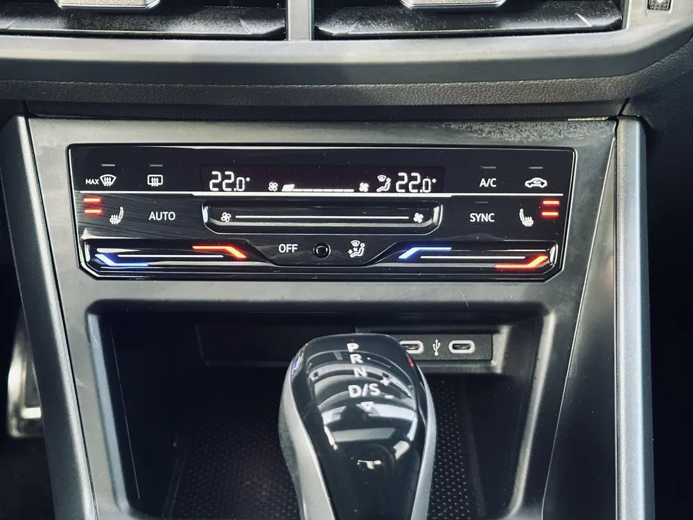 Volkswagen Polo 1.0 TSI R-Line Navi/Camera/AppleCarPlay/xeno uit 2024, foto 9